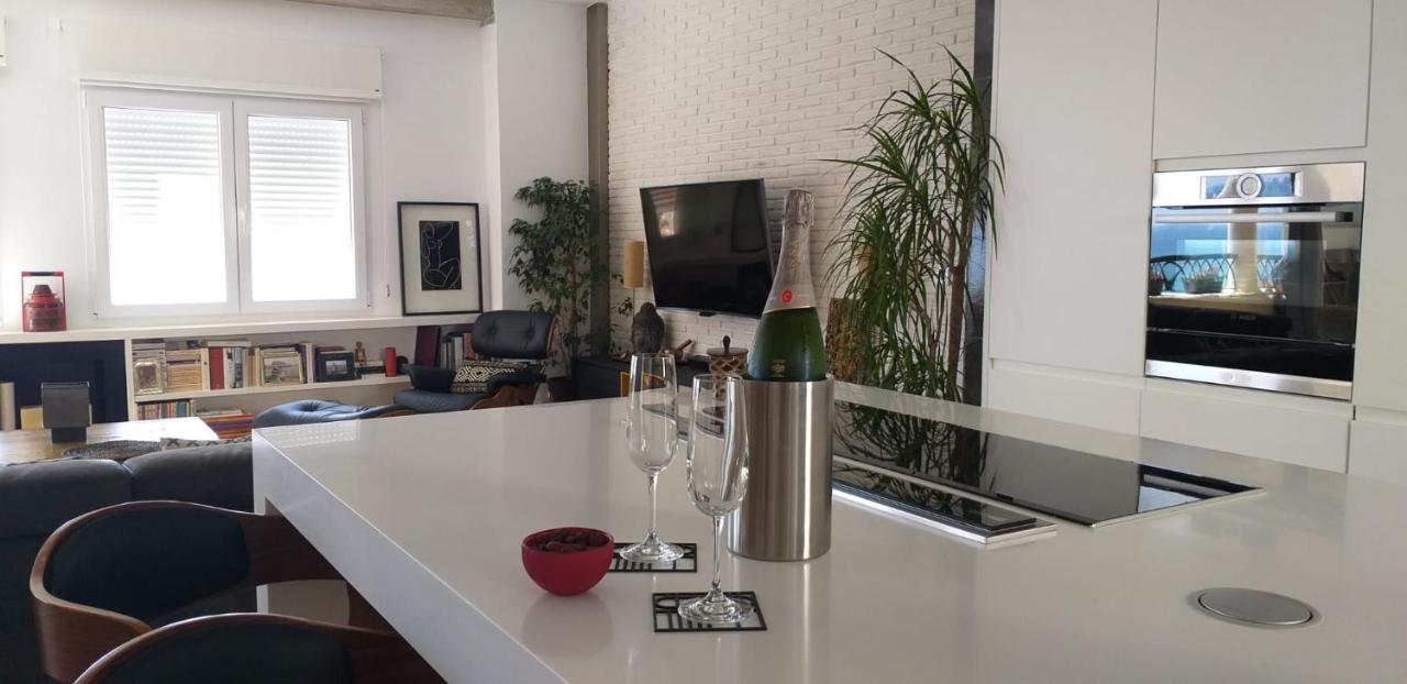 アリカンテAtico Loft En Frente Al Mar Terraza Vista Espectacularアパートメント エクステリア 写真